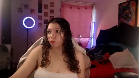 Snapshot of ally_donfort chatting on July 2026 10:12:01 PM Ally online show from July 2026 10:12:01 PM