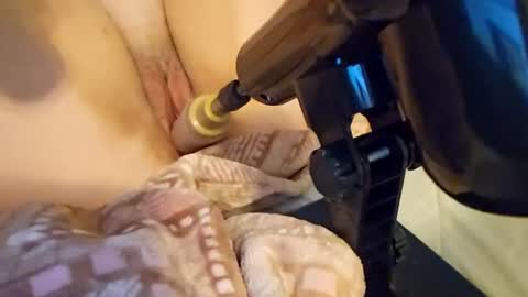 Allycatpurrs online show from October 2025 06:52:02 PM