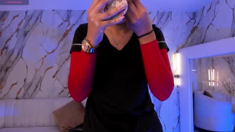 Alisson online show from December 2025 10:10:02 AM