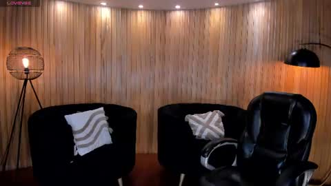 Snapshot of allyjensen chatting on June 2026 10:24:02 AM Alisson online show from June 2026 10:24:02 AM
