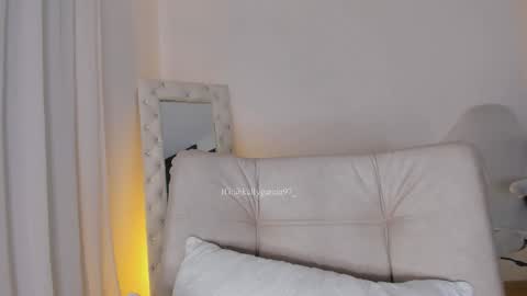 Snapshot of allysnow chatting on March 2026 12:53:01 PM Kelly online show from March 2026 12:53:01 PM