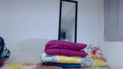 Snapshot of allysonstonne chatting on November 2025 11:08:02 PM Allysonstonnes online show from November 2025 11:08:02 PM