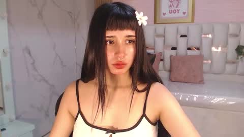 Snapshot of allyssa_bellini_s chatting on September 2025 08:19:01 PM Allysa online show from September 2025 08:19:01 PM