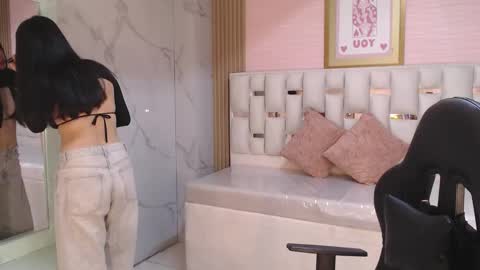 Snapshot of allyssa_bellini_s chatting on September 2025 10:21:02 PM Allysa online show from September 2025 10:21:02 PM