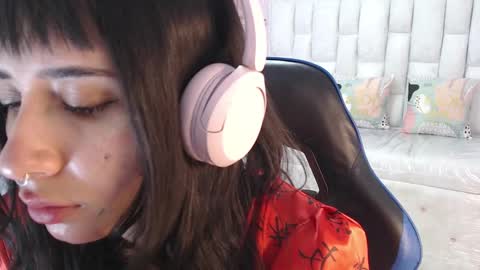 Snapshot of allyssa_bellini_s chatting on September 2025 03:35:02 PM Allysa online show from September 2025 03:35:02 PM