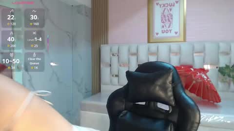 Snapshot of allyssa_bellini_s chatting on September 2025 08:24:02 PM Allysa online show from September 2025 08:24:02 PM