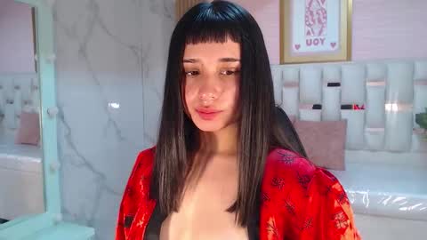 Snapshot of allyssa_bellini_s chatting on October 2025 08:40:02 PM Allysa online show from October 2025 08:40:02 PM