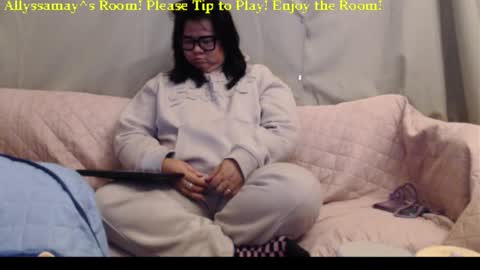 Allyssamay online show from November 2025 03:17:02 AM