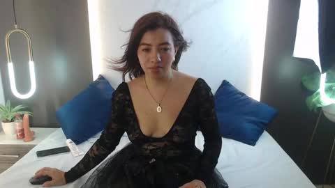 Snapshot of alma_fenix chatting on December 2024 07:32:02 PM ALMA FENIX online show from December 2024 07:32:02 PM