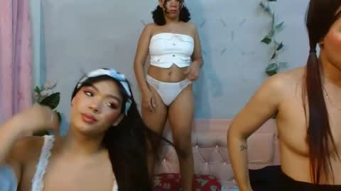 Snapshot of alma_meza chatting on July 2026 02:14:01 PM alma_meza online show from July 2026 02:14:01 PM