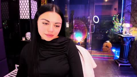 Snapshot of alma_pearl chatting on January 2025 01:05:02 PM Alma online show from January 2025 01:05:02 PM