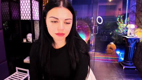 Snapshot of alma_pearl chatting on January 2025 11:52:01 AM Alma online show from January 2025 11:52:01 AM