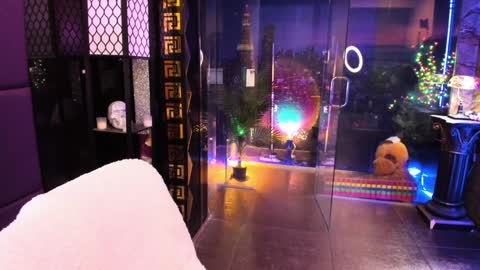 Snapshot of alma_pearl chatting on January 2025 10:06:02 AM Alma online show from January 2025 10:06:02 AM