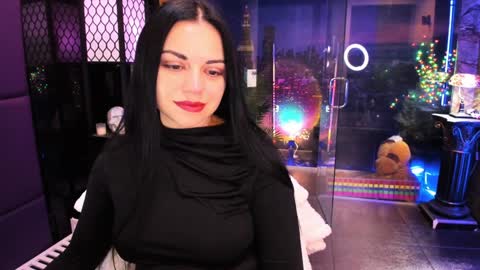 Snapshot of alma_pearl chatting on January 2025 07:43:01 AM Alma online show from January 2025 07:43:01 AM