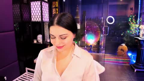 Snapshot of alma_pearl chatting on February 2025 09:46:01 AM Alma online show from February 2025 09:46:01 AM