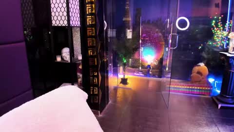 Snapshot of alma_pearl chatting on February 2025 12:29:02 PM Alma online show from February 2025 12:29:02 PM