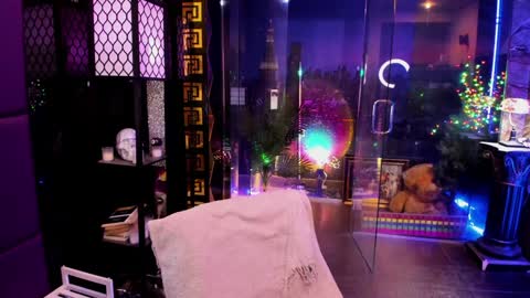 Snapshot of alma_pearl chatting on October 2025 09:29:01 AM Alma online show from October 2025 09:29:01 AM