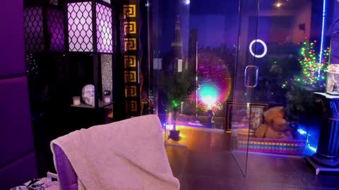 Snapshot of alma_pearl chatting on October 2025 09:41:02 AM Alma online show from October 2025 09:41:02 AM