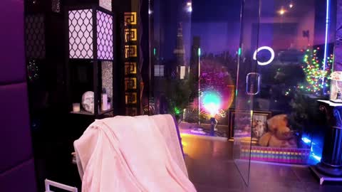 Snapshot of alma_pearl chatting on November 2025 07:52:02 AM Alma online show from November 2025 07:52:02 AM