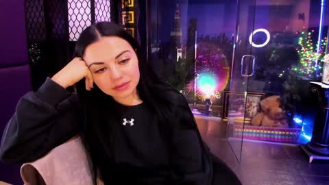 Snapshot of alma_pearl chatting on November 2025 09:29:01 AM Alma online show from November 2025 09:29:01 AM