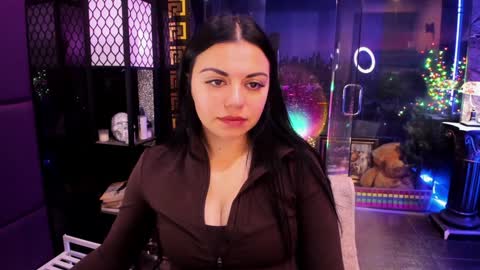 Snapshot of alma_pearl chatting on November 2025 08:15:02 AM Alma online show from November 2025 08:15:02 AM