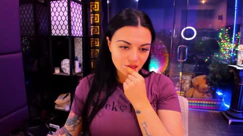 Snapshot of alma_pearl chatting on November 2025 06:57:01 AM Alma online show from November 2025 06:57:01 AM