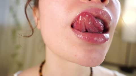 Snapshot of alma_yammy chatting on March 2026 08:18:01 AM Alma online show from March 2026 08:18:01 AM