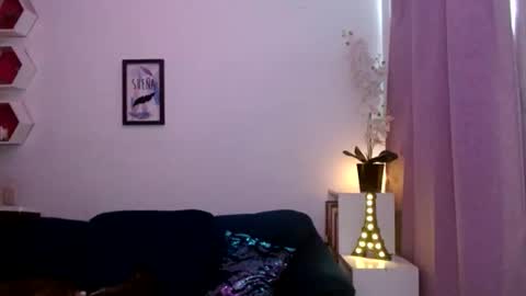 Alma online show from April 2026 06:34:01 PM