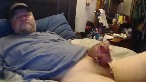 Snapshot of almostheaven chatting on April 2026 11:59:02 AM almostheaven online show from April 2026 11:59:02 AM