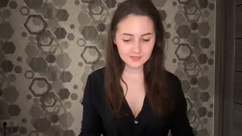 Snapshot of almostinnocent_ chatting on September 2025 09:51:01 PM Anna online show from September 2025 09:51:01 PM