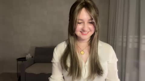 Snapshot of almostinnocent_ chatting on March 2026 09:23:01 PM Anna online show from March 2026 09:23:01 PM