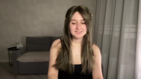 Snapshot of almostinnocent_ chatting on April 2026 09:12:02 PM Anna online show from April 2026 09:12:02 PM