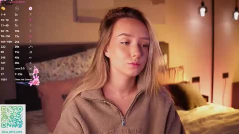 Lia online show from November 2025 03:06:01 AM