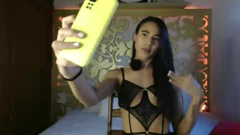 Snapshot of alogenotwink chatting on September 2025 11:21:01 AM STEPHAN online show from September 2025 11:21:01 AM