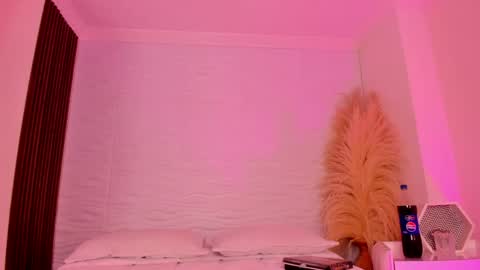 ALONDRA CUTE online show from April 2026 04:37:01 AM