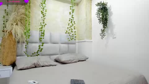 ALONDRA CUTE online show from July 2026 04:30:01 AM