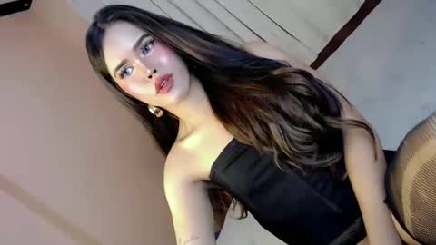 Snapshot of alove_too_last chatting on January 2025 02:23:01 PM LEXY online show from January 2025 02:23:01 PM