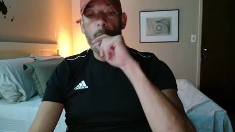 Snapshot of alph4beto chatting on January 2025 07:57:01 AM ALPH4BETO online show from January 2025 07:57:01 AM