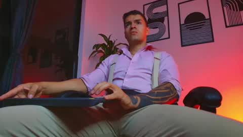 alpha_dominus_ online show from April 2026 03:46:01 AM