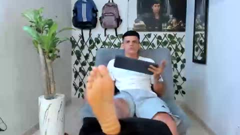 Snapshot of alpha_pprs chatting on December 2024 10:43:01 PM Alpha pprs online show from December 2024 10:43:01 PM