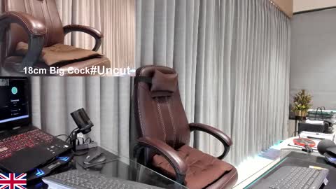 Snapshot of alpha_uk_boss chatting on March 2026 08:26:33 AM alpha_uk_boss online show from March 2026 08:26:33 AM