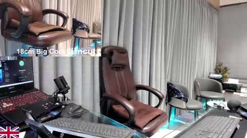 Snapshot of alpha_uk_boss chatting on April 2026 09:10:01 AM alpha_uk_boss online show from April 2026 09:10:01 AM