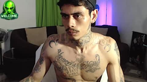 Snapshot of alpha_zom chatting on May 2026 12:39:01 AM Alpha Zom online show from May 2026 12:39:01 AM