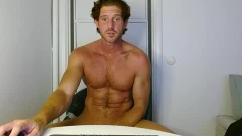 alphahung23 online show from October 2025 08:35:01 PM