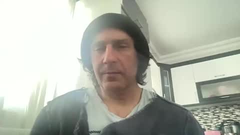 AlphAndre online show from January 2025 12:39:01 PM