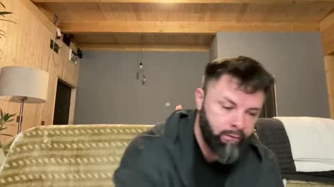 Snapshot of alphasparks chatting on November 2025 04:02:02 AM Jhonny online show from November 2025 04:02:02 AM