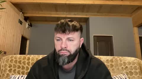 Snapshot of alphasparks chatting on November 2025 04:12:02 AM Jhonny online show from November 2025 04:12:02 AM