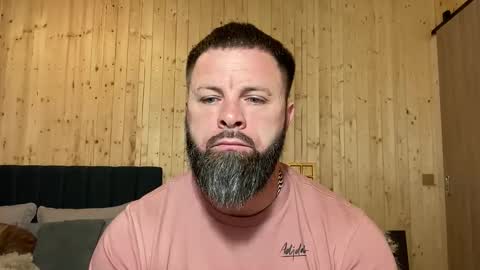 Jhonny online show from May 2026 02:40:02 AM