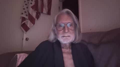 AlphaUniform online show from March 2026 12:50:02 AM