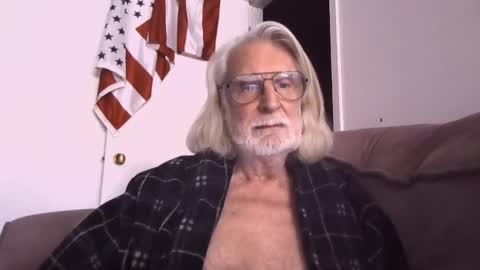 AlphaUniform online show from March 2026 05:03:01 PM